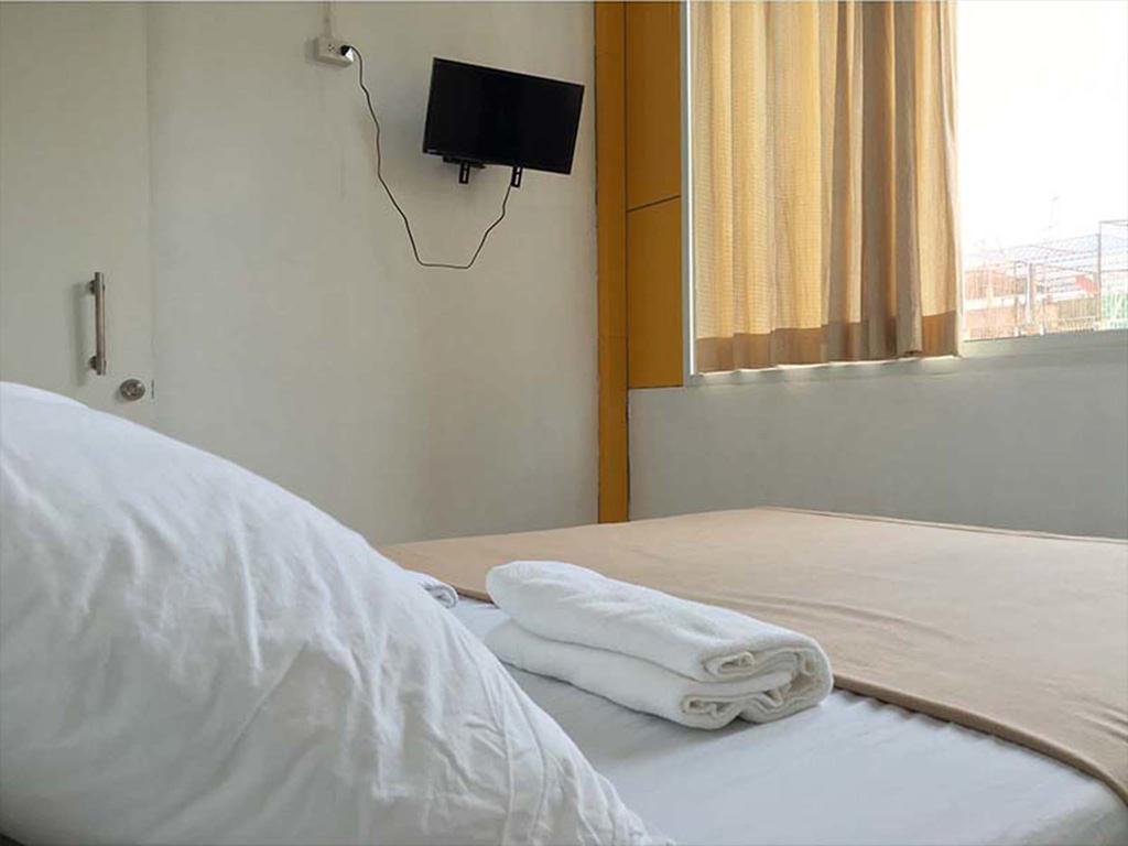 Warm White Hostel Μπανγκόκ Δωμάτιο φωτογραφία