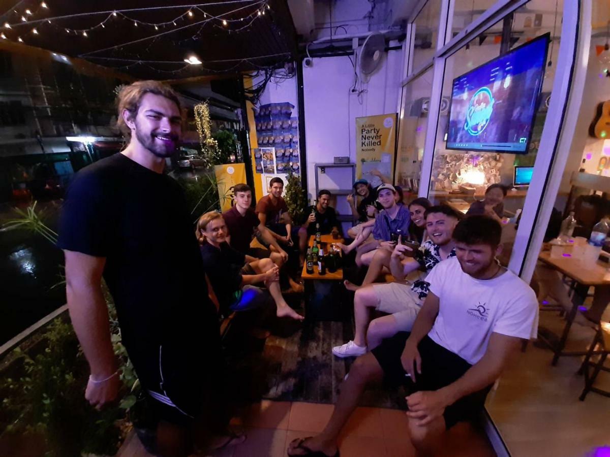 Warm White Hostel Μπανγκόκ Εξωτερικό φωτογραφία